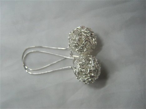 1001 oorbellen bruidsoorbellen zilver met gratis sieradendoosje voor de bruid - 4