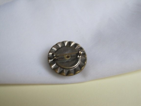 Broche antiek zwart emaille bolle cabochon met kristal rijnsteentjes rand 2.4 cm. - Afbeelding 5