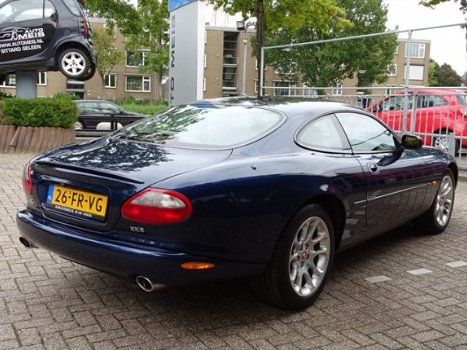 Jaguar XKR - SUPERSHARGER 4.0 V8 JOUNG TIMER - 1