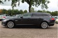 Jaguar XF Sportbrake - 2.2D S Premium Business Edition / Zwart leder / Navigatie / 19inch LMV / 148. - 1 - Thumbnail