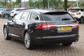 Jaguar XF Sportbrake - 2.2D S Premium Business Edition / Zwart leder / Navigatie / 19inch LMV / 148. - 1 - Thumbnail