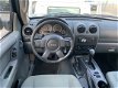 Jeep Cherokee - 3.7 V6 Sport LPG G3 (MOTOR DEFECT) - 1 - Thumbnail