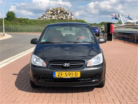 Hyundai Getz - 1.1i Active Young 153.300 KM SUPERMOOIE AUTO -- STUURBEKR.--ELEKTR. RAMEN--ISOFIX--AP - 1