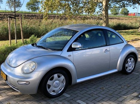 Volkswagen New Beetle - 2.0 Highline / Airco Origineel Nederlands - 1