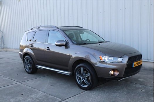 Mitsubishi Outlander - 2.0 Intro Edition Half leder Clima TH - 1