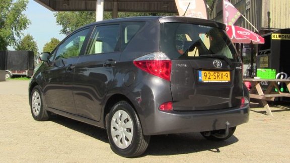 Toyota Verso S - 1.3 VVT-i Aspiration - 1