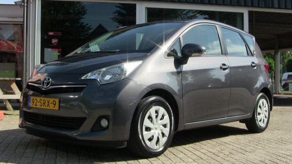 Toyota Verso S - 1.3 VVT-i Aspiration - 1