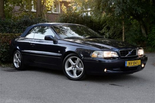 Volvo C70 Convertible - 2.0 T / Youngtimer / Echte kilometers / Leder / Airco / Allu velgen - 1