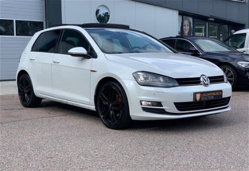 Volkswagen Golf - 1.4 TSI Business Edition R | Pano | ACC | Camera - 1