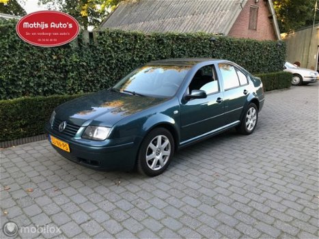 Volkswagen Bora - 1.6-16V Comfortline ZGAN Airco LMV - 1