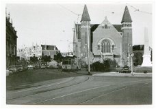 L141 Den Haag - De Regentessekerk met tram - Repro