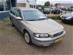 Volvo V70 - 2.4 Comfort Line AUTOMAAT - 1 - Thumbnail