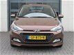 Hyundai i20 - 1.2 HP i-Motion Dealer onderhouden Fabrieksgarantie 12/2021 - 1 - Thumbnail
