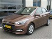 Hyundai i20 - 1.2 HP i-Motion Dealer onderhouden Fabrieksgarantie 12/2021 - 1 - Thumbnail