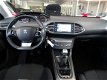 Peugeot 308 SW - 1.2 e-THP 130pk Allure Pano-Dak, Navi, Led, Pdc v+a - 1 - Thumbnail