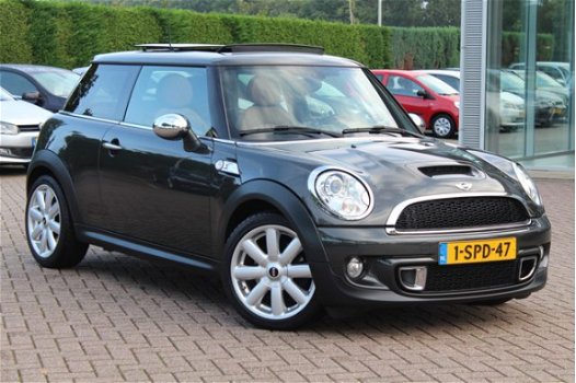 Mini Mini Cooper - S Westminster AUTOMAAT / Navigatie / Leder / Panoramadak / NL Auto - 1