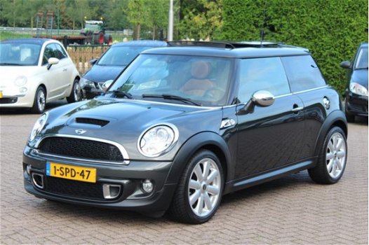 Mini Mini Cooper - S Westminster AUTOMAAT / Navigatie / Leder / Panoramadak / NL Auto - 1