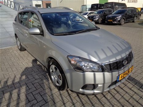 Kia Cee'd - 1.4 CVVT X-tra/Airco - 1