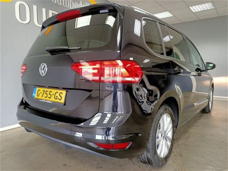 Volkswagen Touran - 1.6 TDI SCR Comfortline 3-Zone Clima/Adaptive Cruise/Navi - 1