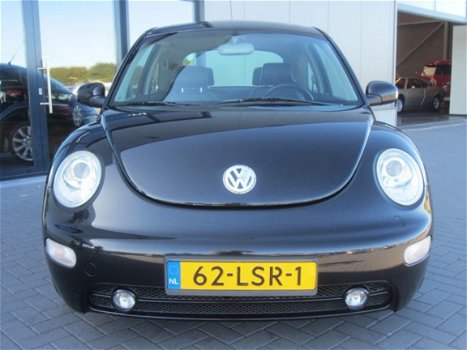 Volkswagen Beetle - 2.3 V5 170pk Highline Leder, Clima, Schuifdak - 1