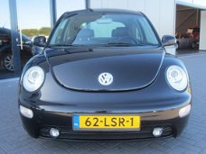 Volkswagen Beetle - 2.3 V5 170pk Highline Leder, Clima, Schuifdak