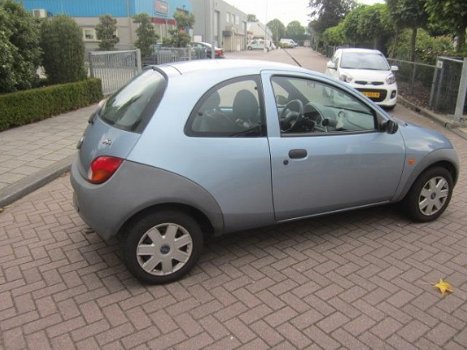 Ford Ka - 1.3 Futura ka bj 2005134457km nap boekjes sleutels kompleet nieuwe apk - 1