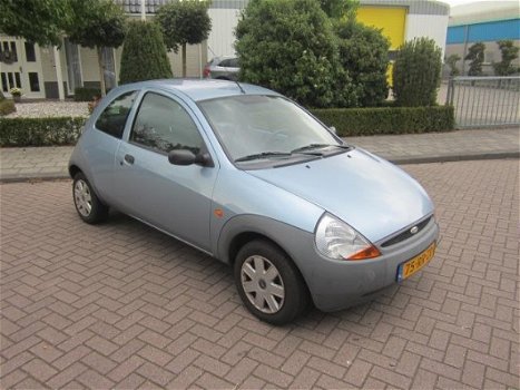 Ford Ka - 1.3 Futura ka bj 2005134457km nap boekjes sleutels kompleet nieuwe apk - 1