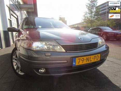 Renault Laguna Grand Tour - 2.0-16V Dynamique Xenon Navi - 1