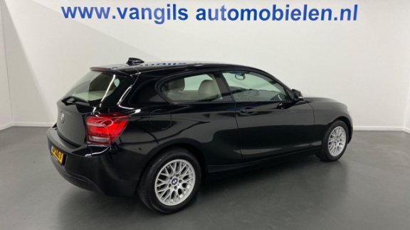 BMW 1-serie - 114i Business+ Leder, Navi, Xenon, Led - 1