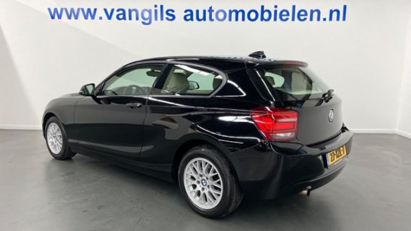 BMW 1-serie - 114i Business+ Leder, Navi, Xenon, Led - 1