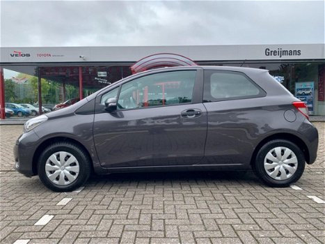 Toyota Yaris - 1.0 VVT-i Comfort ✅ Elektr. ramen & buitenspiegels - 1