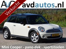 Mini Mini Cooper - 1.6 / panorama schuif/kanteldak / airco / zwarte hemel