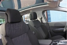 Peugeot 3008 - 1.6 THP 156pk ST | Automaat | Navigatie | Panoramadak | Trekhaak