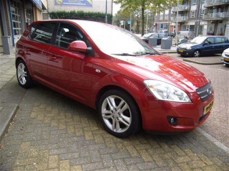 Kia Cee'd - 1.6 X-ECUTIVE ECC / LM benzine - 1