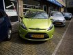 Ford Fiesta - 1.25 Limited airco slechts 61608 km - 1 - Thumbnail