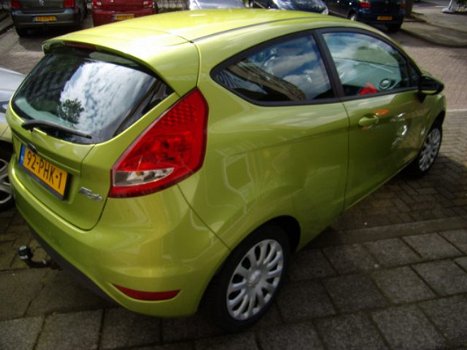 Ford Fiesta - 1.25 Limited airco slechts 61608 km - 1