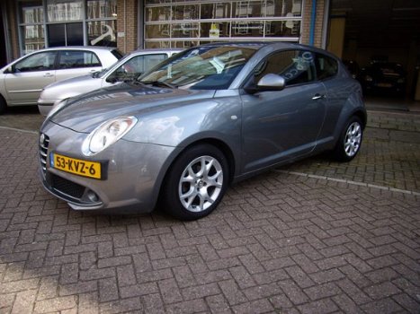 Alfa Romeo MiTo - 1.4 DISTINCTIVE - 1