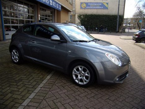 Alfa Romeo MiTo - 1.4 DISTINCTIVE - 1