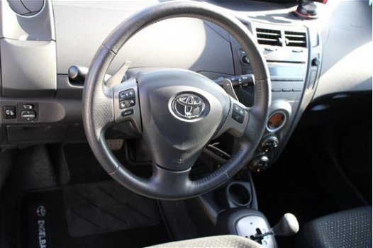 Toyota Yaris - 1.3 VVTi Aspiration AIRCO_AKTIE PRIJS_NETTE AUTO - 1