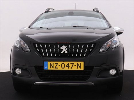 Peugeot 2008 - 1.2 PureTech GT-line * NAVI * CAMERA * PANODAK * ZEER COMPLEET * NEFKENS DEAL - 1