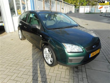 Ford Focus - 1.4-16V Ambiente - 1