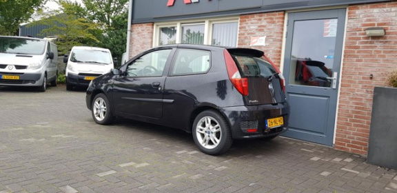 Fiat Punto - 1.2-16V Dynamic Airco Stuurbekrachtiging - 1