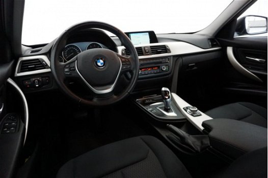BMW 3-serie - 320d EfficientDynamics Edition Executive | Navi | Clima | Parkeersenoren achter | - 1
