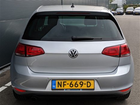 Volkswagen Golf - 1.0 TSI 116PK Comfortline | Sportstoelen | Navigatie | Achteruitrijcamera | Parkee - 1