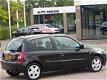 Renault Clio - 1.2 16V Authentigue, bj.2004, zwart, sportvelgen, APK 09/2020, NAP uitdraai met 20049 - 1 - Thumbnail