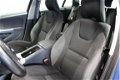 Volvo V60 - 2.0 D4 Momentum | Navigatie | LM 17 inch | Airco | - 1 - Thumbnail