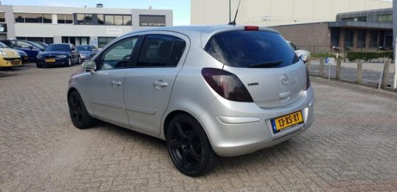 Opel Corsa - 1