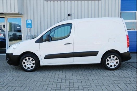 Peugeot Partner - 120 1.6 e-HDI L1 XT Profit + *Lage Km stand* Airco & Schuifdeur*Trekhaak - 1