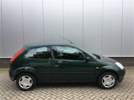 Ford Fiesta - 1.25-16V Core Nieuwe Apk - 1