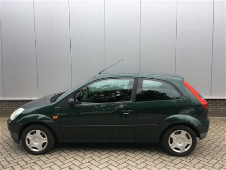 Ford Fiesta - 1.25-16V Core Nieuwe Apk - 1